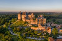 Photo du château de Biron. Profitez du patrimoine historique du Périgord et du Lot-Et-Garonne.