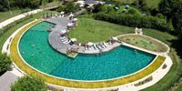 Photo de Parcenciel, accrobranche, piscine et autres activités en plein air.